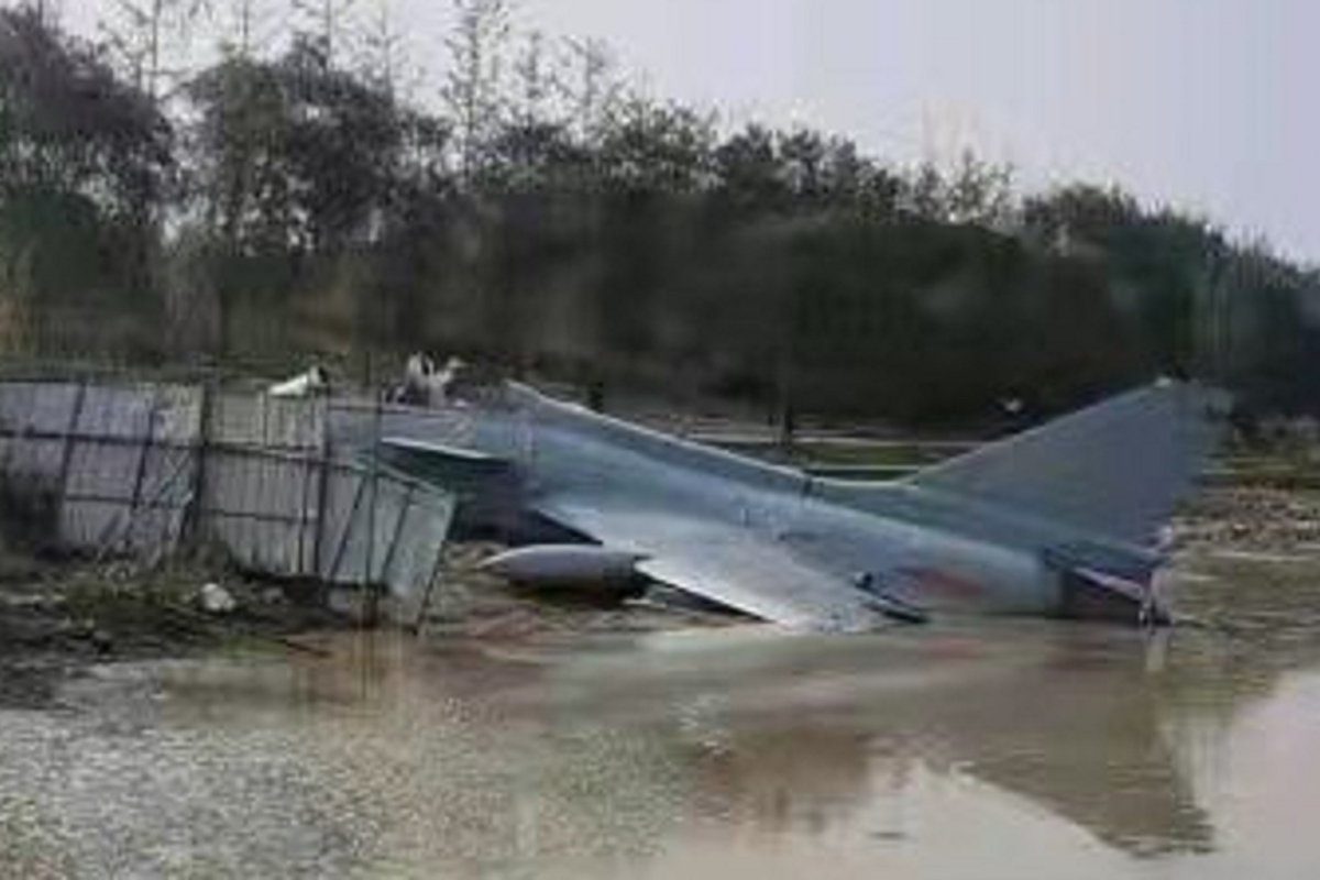 Fact Check: Chinese jet crash passed off as Pakistan Air Force aircraft